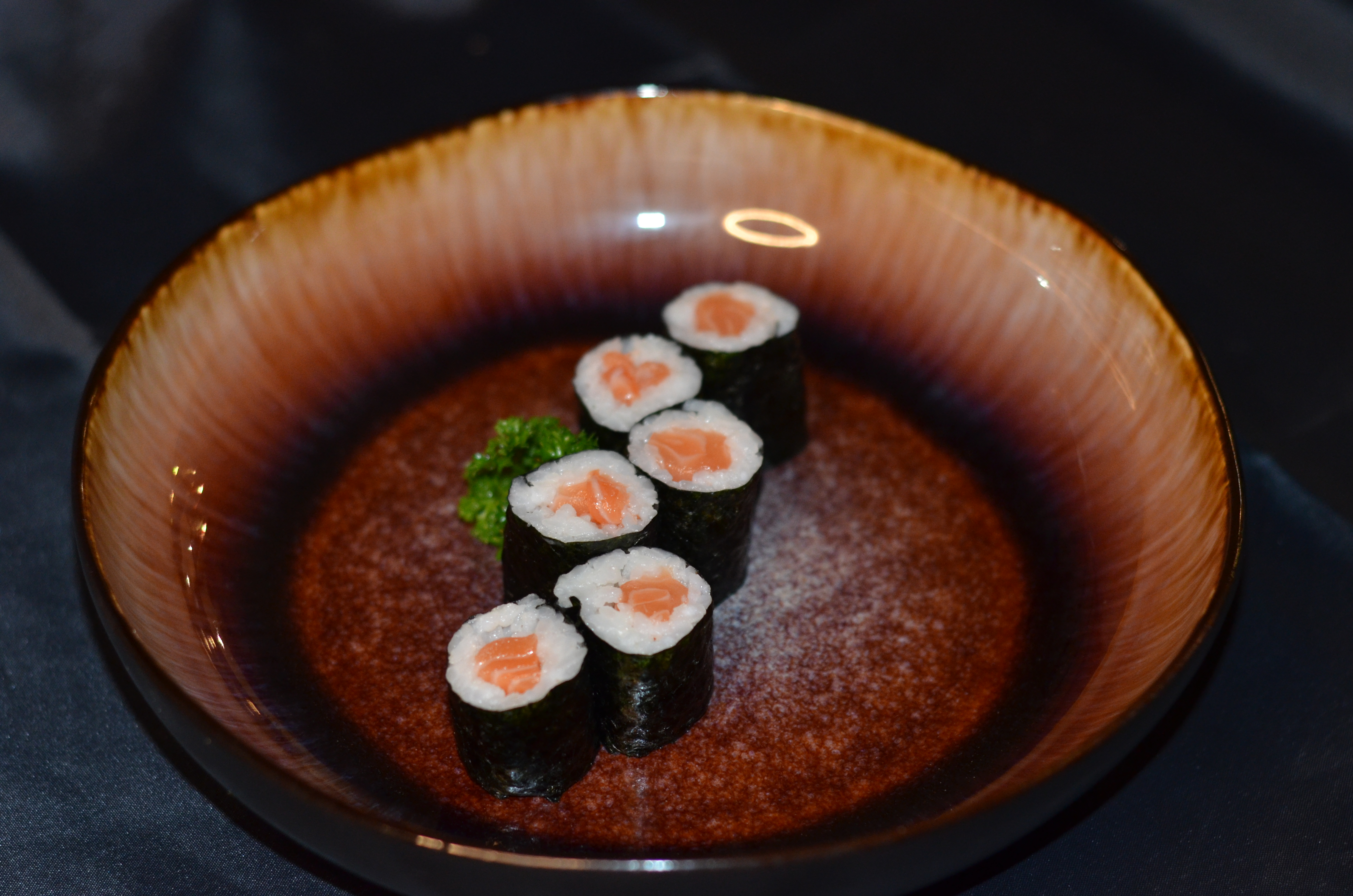 Maki pittige zalm 6 stuks