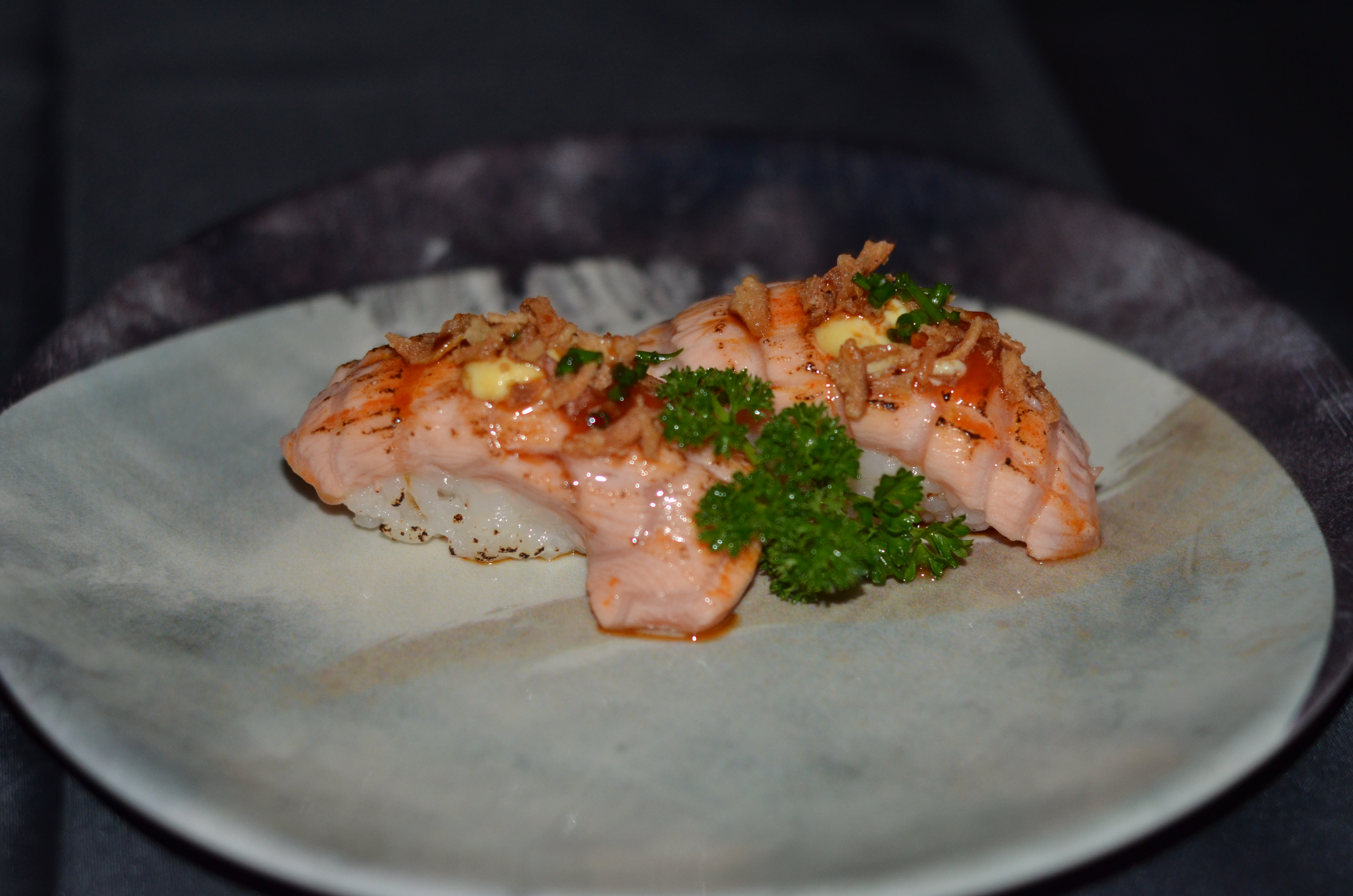 Nigiri Zalm Nieuwe stijl 4 stuks