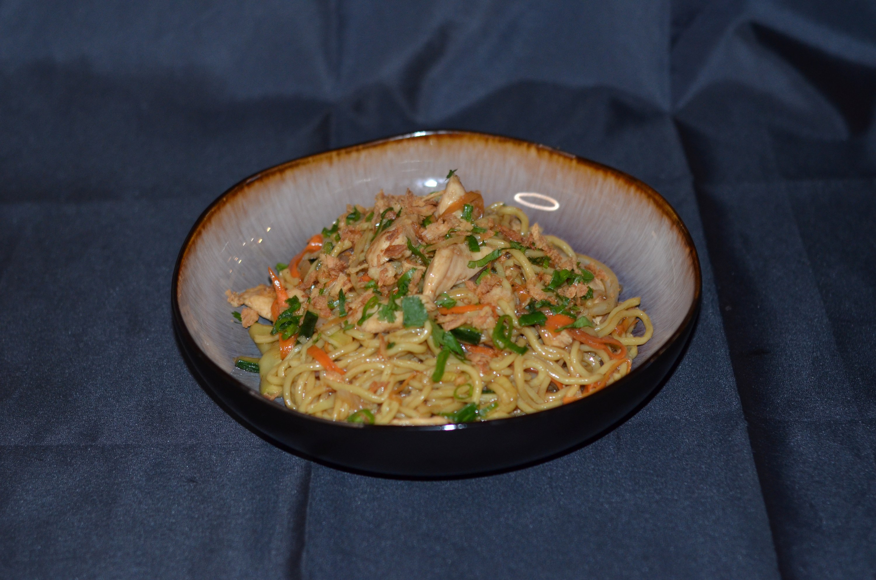 Yakisoba Kip - sushi image
